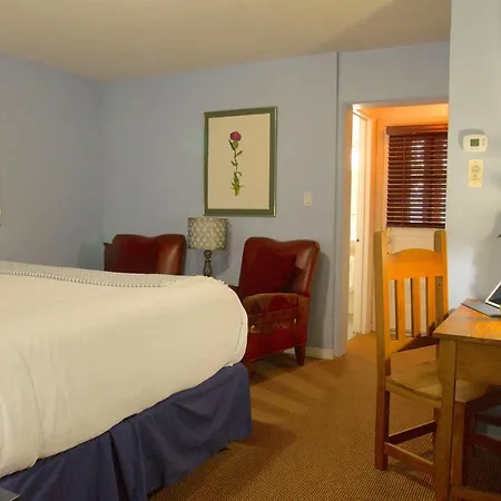 Inn On The Paseo 3*